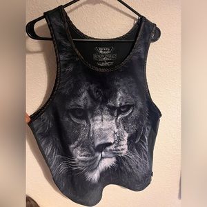 Broken Threads Large Lion Face Tank Top